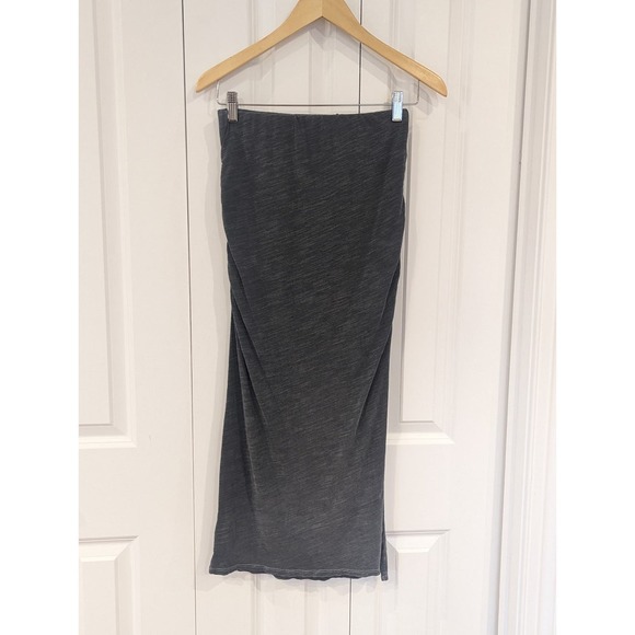 SUNDRY® Side Slit Skirt. Gray/Grey. Size 1 (small). 95% cotton/5% spandex - Picture 1 of 10